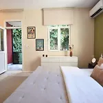 Stunning 6br 4bath Near Tram Villa *